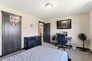 9686 Carbon Ct, Inver Grove Heights, MN 55076 - Photo 21