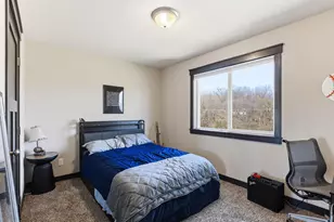 9686 Carbon Ct, Inver Grove Heights, MN 55076 - Photo 15