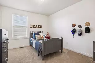 1608 Aspen Dr, Carver, MN 55315 - Photo 31