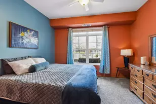 2550 38th Ave NE, Saint Paul, MN 55421 - Photo 17