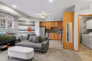 2550 38th Ave NE, Saint Paul, MN 55421 - Photo 11