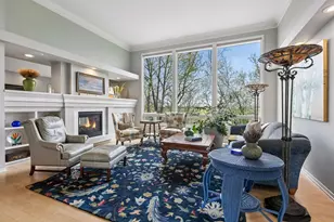 1405 Skyline Dr, Golden Valley, MN 55422 - Photo 3