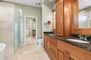 1405 Skyline Dr, Golden Valley, MN 55422 - Photo 19