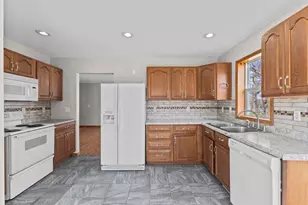 879 17th St SE, Forest Lake, MN 55025 - Photo 7