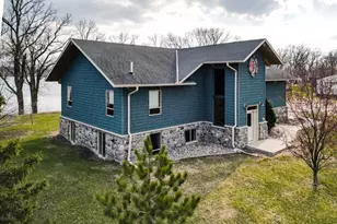 48484 Flicker Ln, Ottertail, MN 56571 - Photo 5