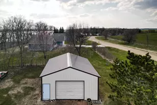48484 Flicker Ln, Ottertail, MN 56571 - Photo 13