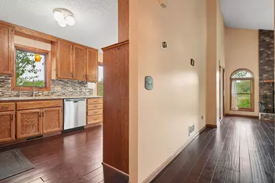 5700 Willow Trail, Shoreview, MN 55126 - Photo 7