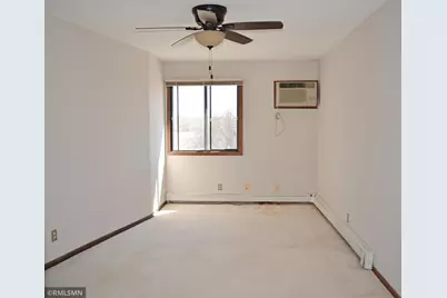 5697 Green Circle Drive #315, Hopkins, MN 55343 - Photo 19