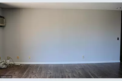 5697 Green Circle Drive #315, Hopkins, MN 55343 - Photo 15