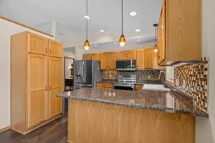 8421 Troy Marquette Dr, Monticello, MN 55362 - Photo 9