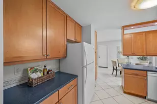 12246 Oxbow Dr, Eden Prairie, MN 55347 - Photo 11