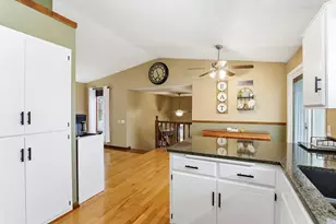 5212 144th St W, Apple Valley, MN 55124 - Photo 11