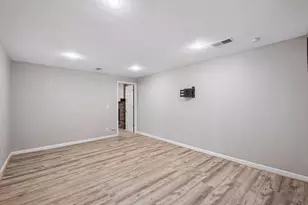 880 Whitney Dr, Apple Valley, MN 55124 - Photo 23