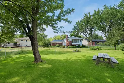 880 Whitney Drive, Apple Valley, MN 55124 - Photo 45