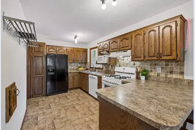 880 Whitney Drive, Apple Valley, MN 55124 - Photo 9