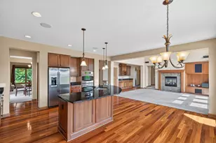 9020 Warren Ct, Victoria, MN 55386 - Photo 11