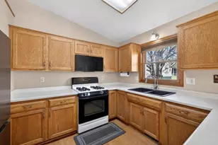 4415 Valley Dr NW, Rochester, MN 55901 - Photo 9
