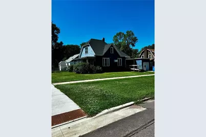 504 3rd Avenue SE, Pipestone, MN 56164 - Photo 1