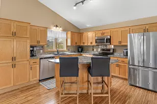 5725 157th St N, Hugo, MN 55038 - Photo 5