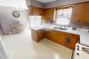 2418 Main Street W, Albert Lea, MN 56007 - Photo 11