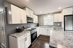 413 S 13th St, Montevideo, MN 56265 - Photo 11