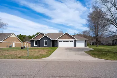 986 Platte Wood Drive, Royalton, MN 56373 - Photo 1