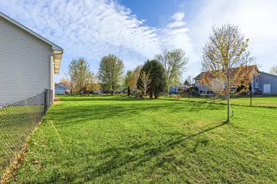 654 Timothy Court, Shakopee, MN 55379 - Photo 31