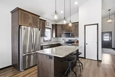 7238 27th Street S, Fargo, ND 58104 - Photo 5