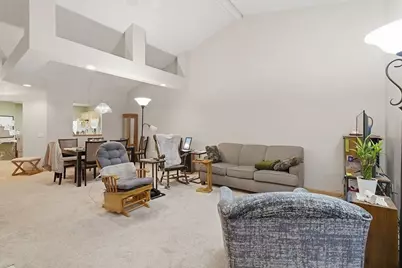 674 Lake View Drive, Woodbury, MN 55129 - Photo 11