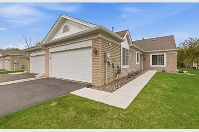 674 Lake View Drive, Woodbury, MN 55129 - Photo 3