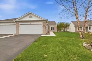 674 Lake View Dr, Woodbury, MN 55129 - Photo 1