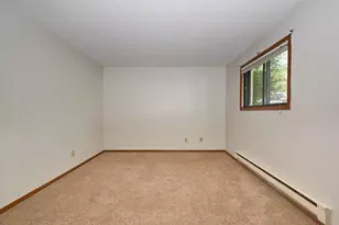 5 Somerset Dr, Waconia, MN 55387 - Photo 3