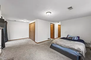 818 Sherwood Rd, Shoreview, MN 55126 - Photo 21