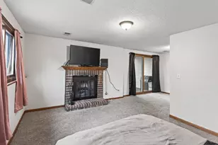 818 Sherwood Rd, Shoreview, MN 55126 - Photo 19