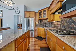 8916 Whispering Oaks Trail, Shakopee, MN 55379 - Photo 17