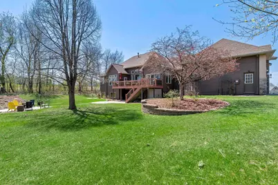 8916 Whispering Oaks Trail, Shakopee, MN 55379 - Photo 9