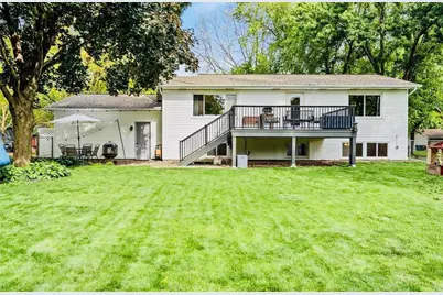 9741 102nd Place N, Maple Grove, MN 55369 - Photo 11