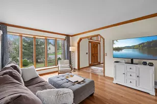 8480 Montgomery Ct, Eden Prairie, MN 55347 - Photo 13