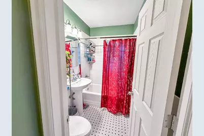 736 Cottage Avenue E, Saint Paul, MN 55106 - Photo 23