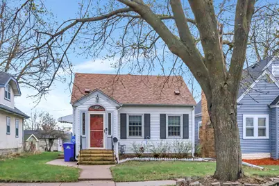 736 Cottage Avenue E, Saint Paul, MN 55106 - Photo 1