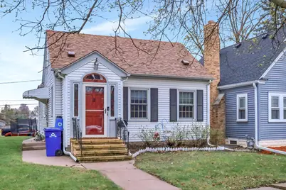 736 Cottage Avenue E, Saint Paul, MN 55106 - Photo 3