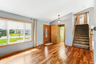 2445 Schaller Dr E, Maplewood, MN 55119 - Photo 5