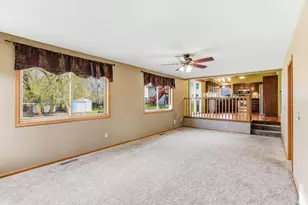 2445 Schaller Dr E, Maplewood, MN 55119 - Photo 17