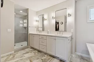 5855 Zanzibar Ln N, Plymouth, MN 55446 - Photo 21