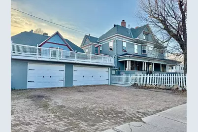 1464 Minnehaha Ave W, Saint Paul, MN 55104 - Photo 1
