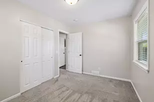8332 Elliot Ave S, Bloomington, MN 55420 - Photo 19