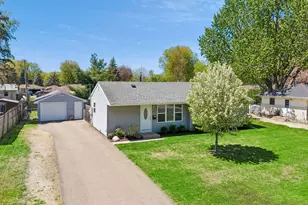 8332 Elliot Ave S, Bloomington, MN 55420 - Photo 29