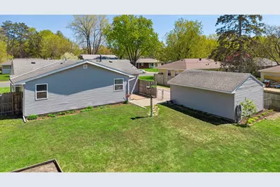 8332 Elliot Avenue S, Bloomington, MN 55420 - Photo 41