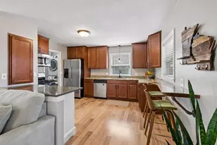 8332 Elliot Ave S, Bloomington, MN 55420 - Photo 9
