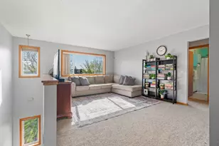 4052 Blakewood Dr, Shakopee, MN 55379 - Photo 21